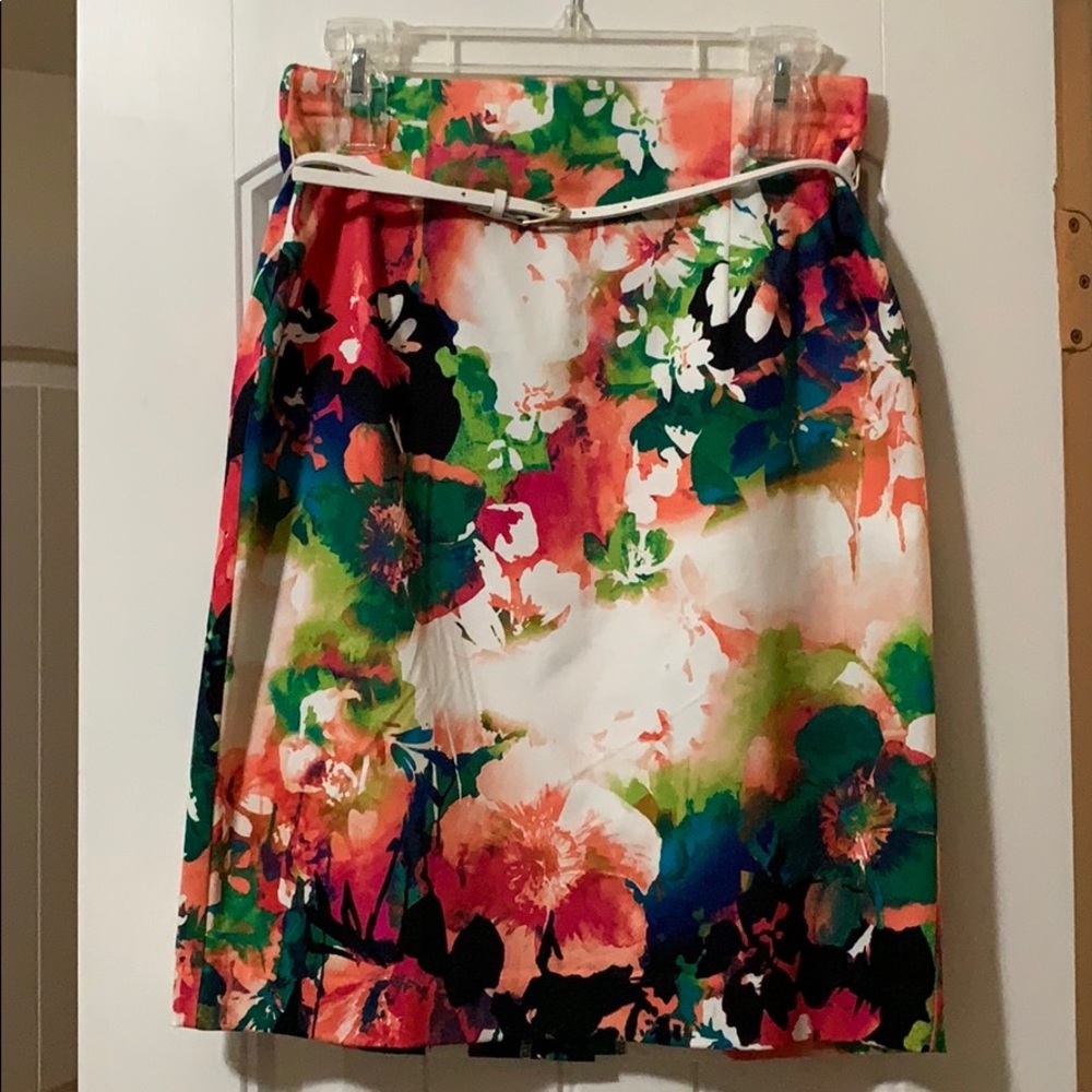 Worthington Pencil Skirt